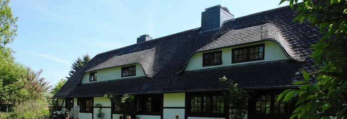 Vorderansicht Gesamthaus