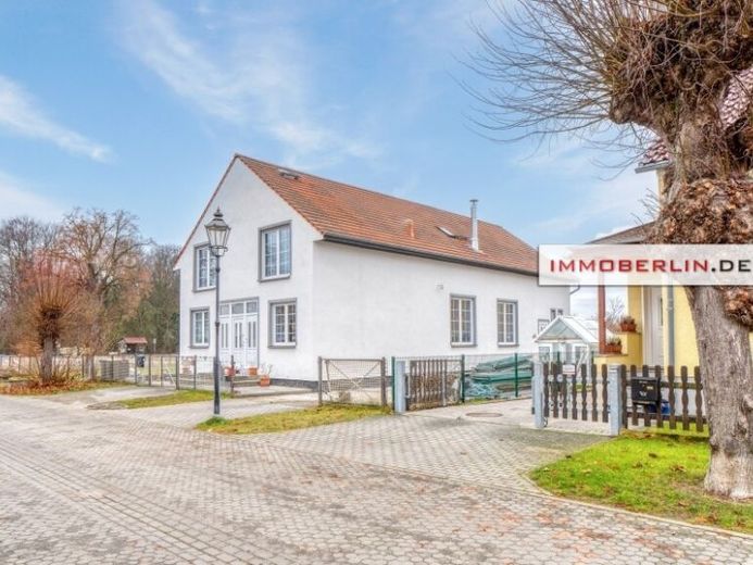 IMMOBERLIN.DE - Total modernisiert! Sehr attraktives Haus mit besonderem Charme & Sonnenterrasse – Foto 1