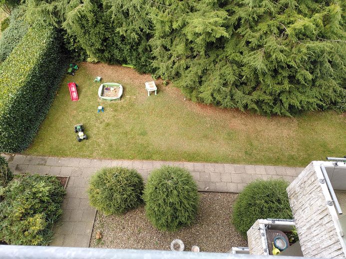 Sehr gute Infrastruktur und Lage | inkl. Küche | mit Garten und Balkon | S-Bahn 2 Gehminuten – Garten