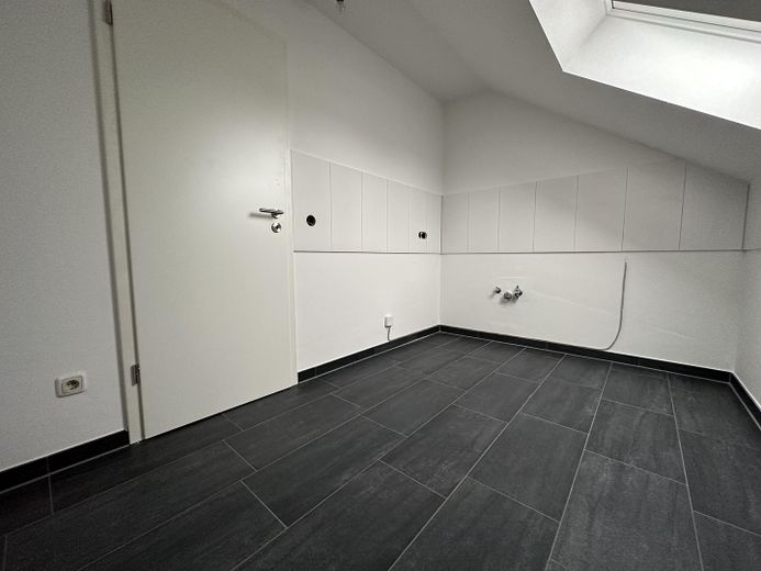 Geschmackvolle 3-Raum-Wohnung mit großem Balkon – Küche