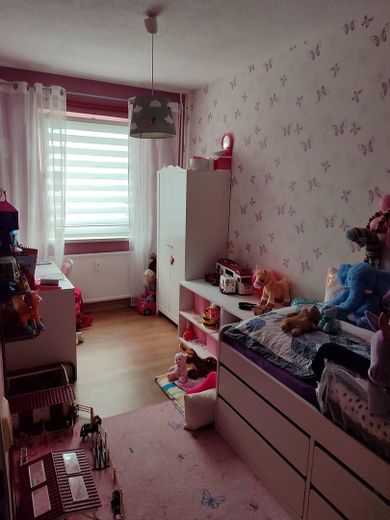 Geniş balkonlu ve yeşil manzaralı modern 3,5 odalı daire – Sömmerda’da merkezi konumda – Fotoğraf 8