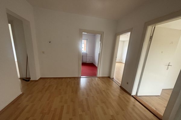 WG-geeignete 3,5-Zimmer-Wohnung in Uni-Nähe