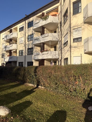 Charmante 3-Zimmer-Maisonette mit sonniger Terrasse – provisionsfrei in Ramersdorf-Perlach – Haus
