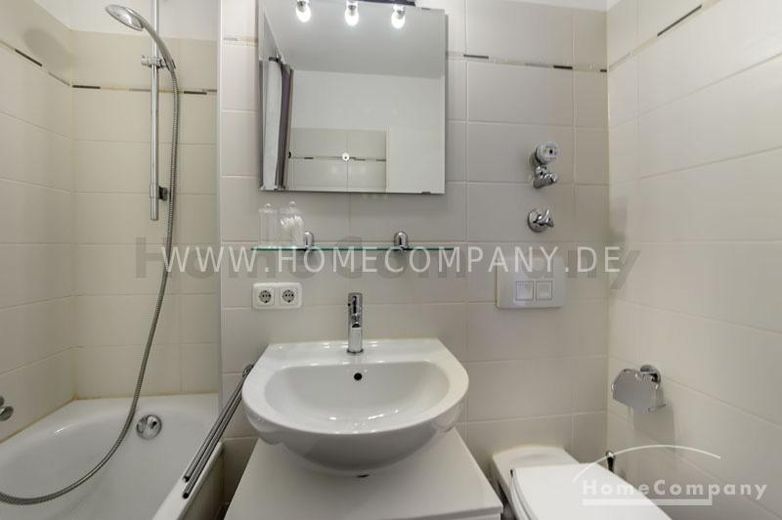 Tolles möbliertes 1,5-Zimmer Apartment mit Balkon in Sendling. – c9cdf1281ea73de120f4f98a325319b507b70874.jpg