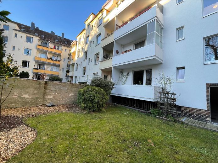 Appartement ancien rénové vacant avec balcon près de l’Eilenriede – Photo 7