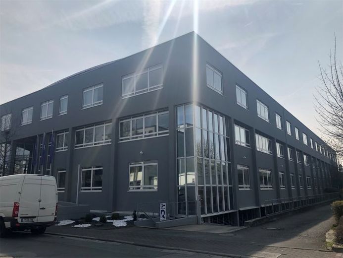 KLE!N - Provisionsfrei - Büroflächen im Norden Frankfurts – Foto 1