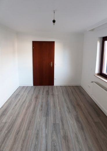 Luxuriöse 3-Zimmer Wohnung in Hoffnungsthal, edle Einbauküche mit Vollausstattung – Büro 2