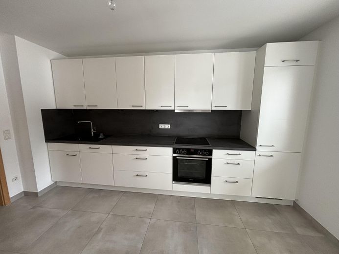 Einbauküche mit Spülmaschine