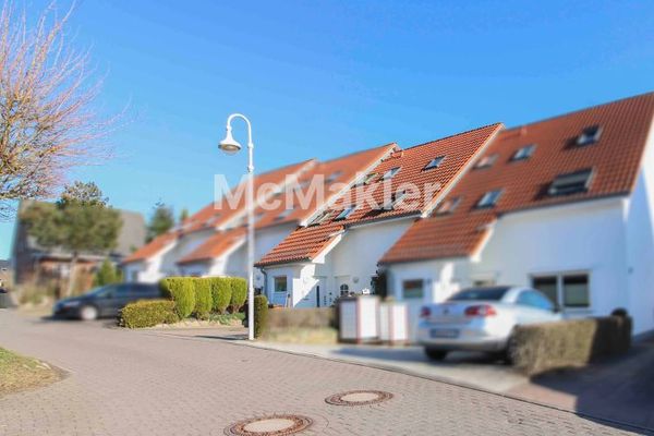 Behaglichkeit auf Rügen: 3-Zi.-Maisonette mit Balkon