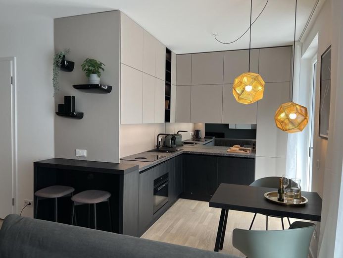 Exklusive 2-Zimmer-Wohnung in Friedrichshain // Exclusive 2-room apartment in Friedrichshain – Foto 1