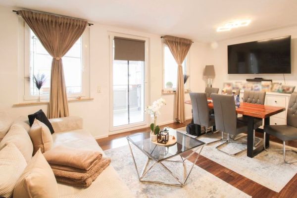 Zadbany apartament w miejskiej lokalizacji