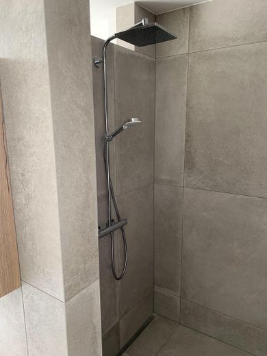 Dusche