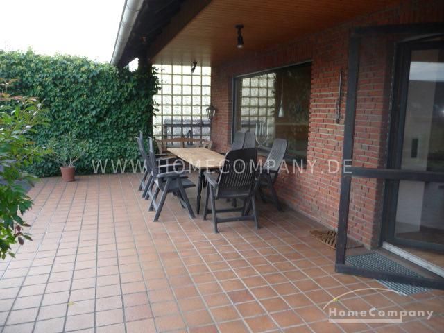 شقة من 4 غرف، مفروشة، الطابق الأرضي، تراس. – bfeab88e4301231788f0ad297b99a670a60a0ef7.jpg
