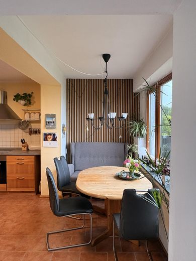 Exklusives Wohnhaus im Seebad Altefähr auf Rügen – Essbereich