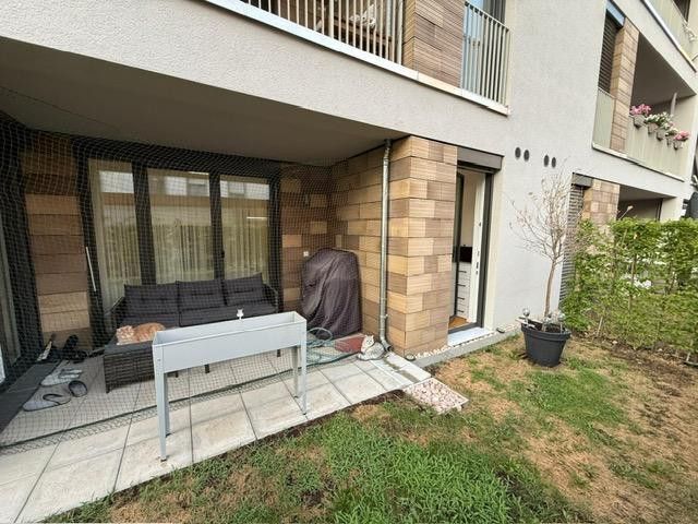 Elegante appartamento con giardino di 2 locali: design moderno e posizione privilegiata nell’Ackermann Park – Foto 9