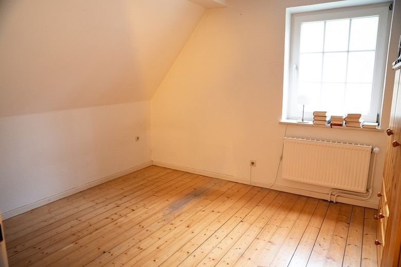 Waldrand‑Forsthaus mit Einliegerwohnung, Scheune & 5.920 m² Grundstück – Effizienzklasse B – Foto 23