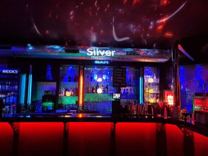 Eventlocation &amp; Club in Berlin zur Miete - bis 200 Gäste | Komplett ausgestattet – Image-2 (16)