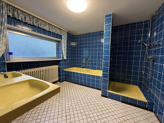 Badezimmer EG