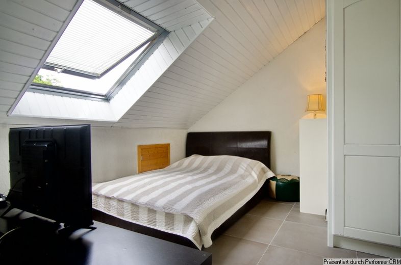 Volledig gemeubileerd 1-kamerappartement in Ratingen-Tiefenbroich, nabij luchthaven Düsseldorf. Maandelijkse schoonmaak inbegrepen. – 3b39dbb9ed3f2fa1b055b04ab3670323016f0275.jpg