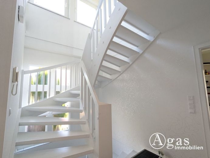 Einzigartiges Anwesen im Spreewald – Treppe zum Obergeschoss