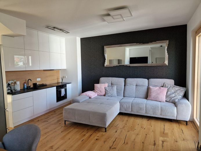 Möblierte 2Zi Wohnung 3 Min Olivaerplatz – Foto 1