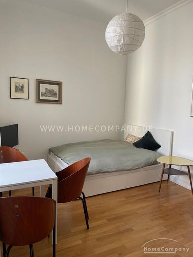Charmantes Möbliertes Apartment in Köln-Altstadt! – 922611b9d38b868562154e29b89c72ee3ed6e228.jpg