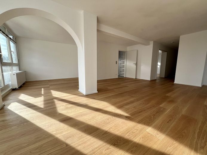 Wohnzimmer mit Terrasse