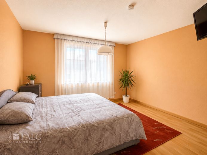Gepflegte 2-Zimmer-ETW mit Balkon, Stellplatz und EBK - ideal für Eigennutzer und Kapitalanleger – Schlafzimmer