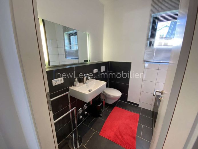 OG WHG1 Badezimmer (1)