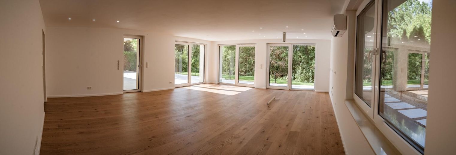 Exclusivo apartamento en planta jardín en Scheiterberg – Großer Wohnbereich