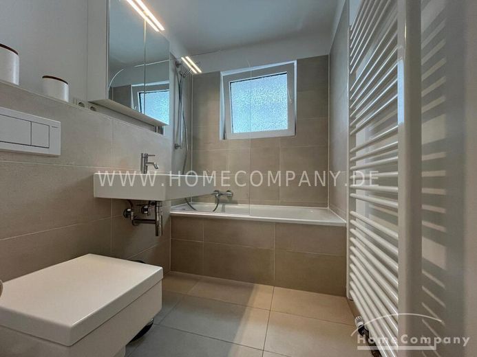 Nordend 8072675 Neu möbliert  &  ausgestattete 3-Zimmerwohnung im belibeten Frankfurter Nordend – 511f9dc29736bc97bd0642ab68b5fdf993fcf951.jpg