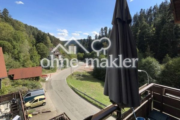 Sonnige Dachgeschosswohnung mit Terrasse in Lauterbach (Schwarzwald)– 4,5 Zimmer, Garage inklusive!
