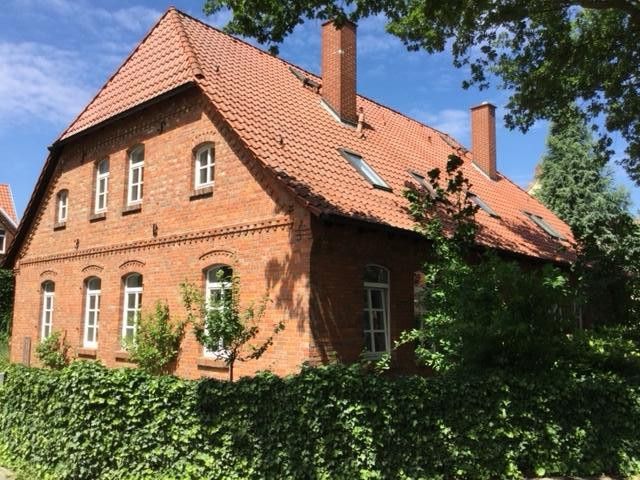 4 Zi. Whg in Bothfeld, inkl. Einbauküche, frei ab sofort – Außenansicht