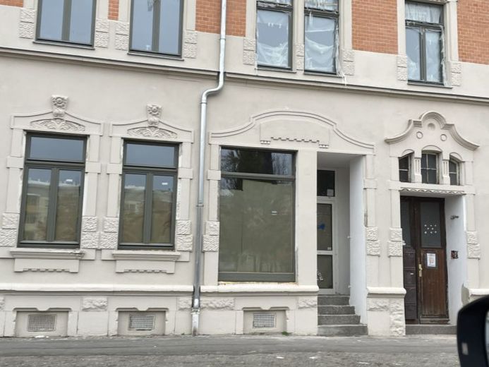 Vielseitige Gewerbeeinheit – Foto 1