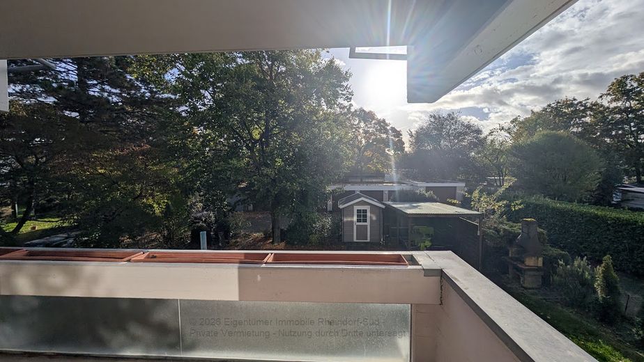 Herrlich sonniger Südbalkon