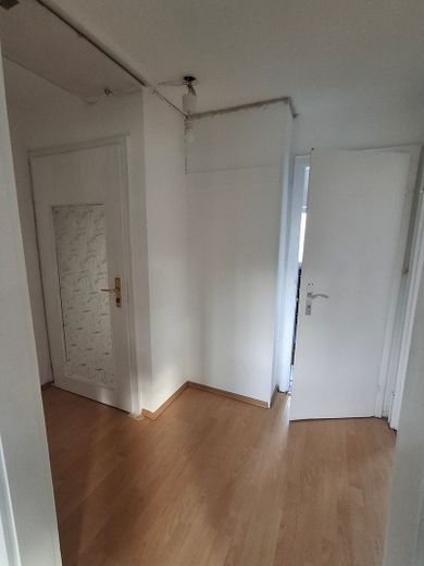 Beautiful 2-room top-floor apartment in Sankt Ingbert, Hassel – Foto 2