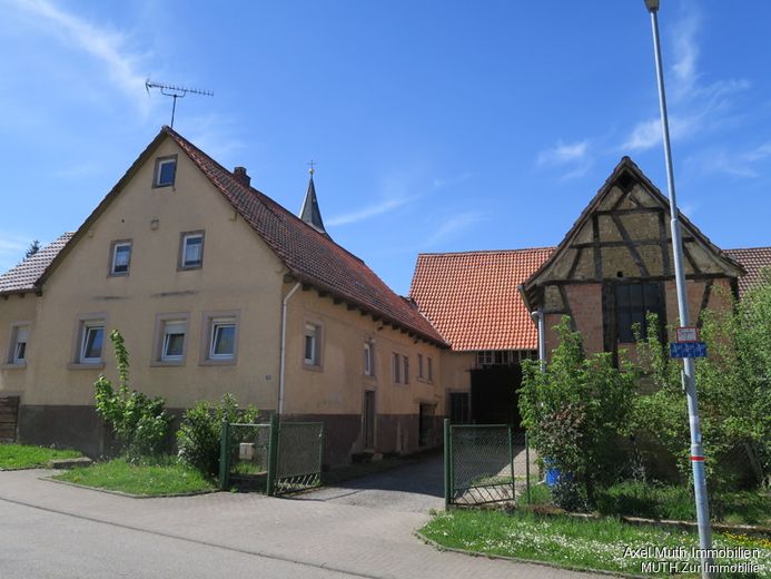 Straßenansicht