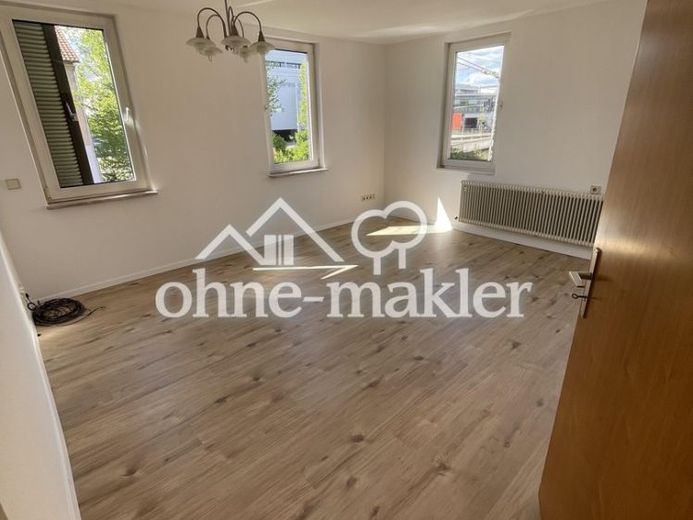 9-Betten-Mitarbeiterwohnung in Nürtingen – ideal für Fahrer & Monteure – Foto 1