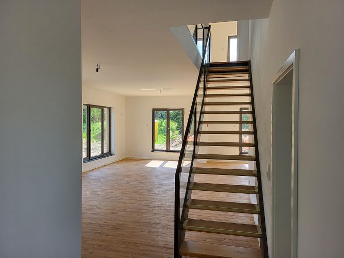 Innentreppe Eiche gewachst