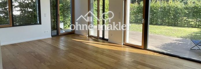 Tolle 2-Zi-Wohnung (A+) mit Top-Ausstattung, EBK, Terasse & Garten