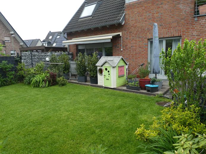 Haus-im-Haus-Maisonette-Wohnung mit Garten, von Privat, Preis VB – Garten und Terrasse
