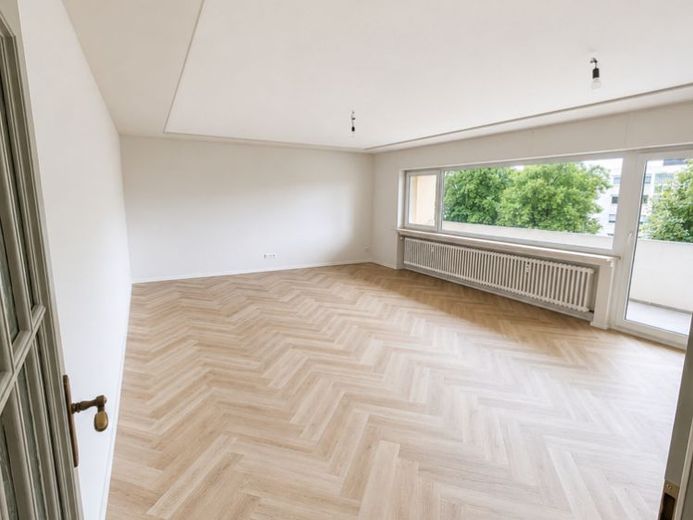 Hochwertig renovierte Eigentumswohnung mit Loggia in bester Höhenlage von Trier-Olewig – Foto 1