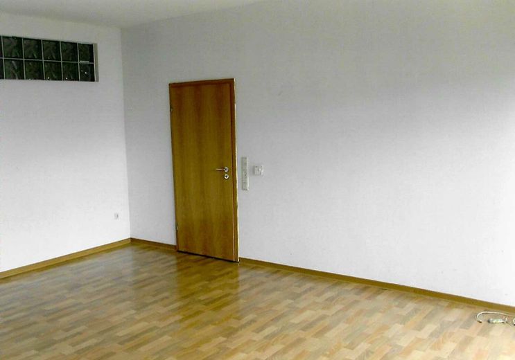 Helle 105 m² Wohnung mit Süd-Balkon, Stellplatz und ruhiger Lage – Foto 7