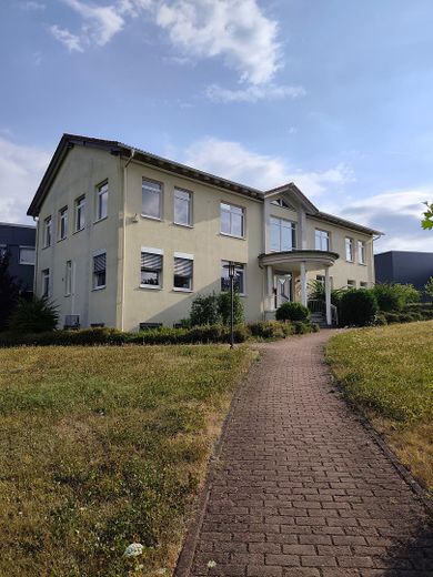 Vielseitige Gewerbefläche – Ideal für Büros, Praxen, Kanzleien oder Agenturen – Foto 2
