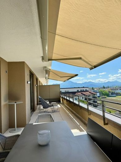 Tolle 3 Zimmer Wohnung vor den Toren Salzburgs – Terrasse