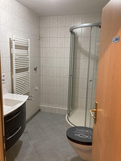 Bad mit Massagedusche