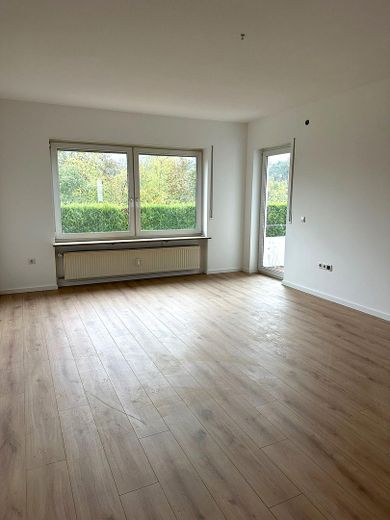 Wohnzimmer/Esszimmer
