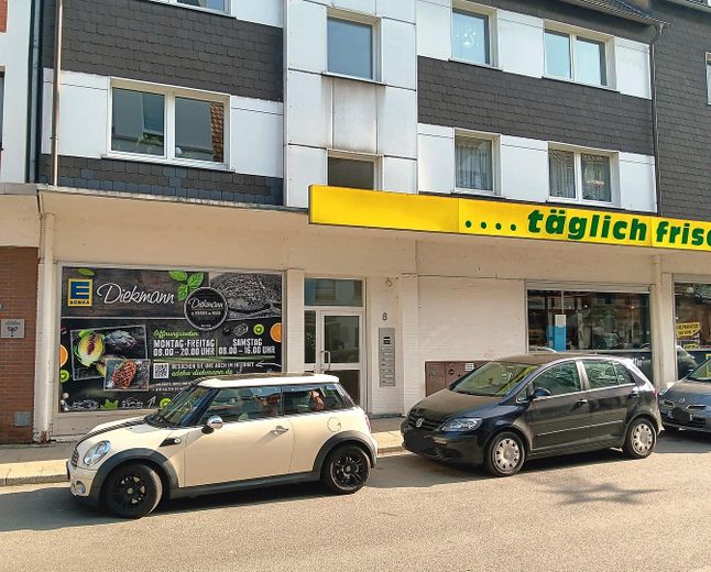 Beste Lage in der Altstadt von Essen Werden! teilbares Ladenlokal/Gastronomie/Praxis neu in 2027 – Straßenansicht vorne aktuell