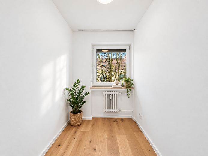 Sanierte 3-Zimmer-Wohnung m. Balkon, ruhige Lage, provisionsfrei von privat (leer) – Foto 3