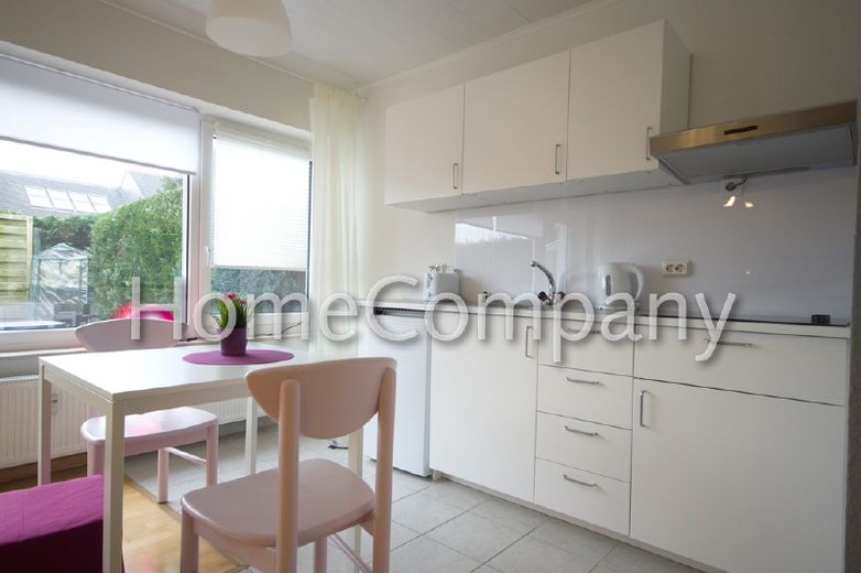 Apartment mit Internetzugang, Parkett und eigener Terrasse in ruhiger Lage – a2f0ae047b485f9f7a4a2e61a0aa340bb1fae181.jpg